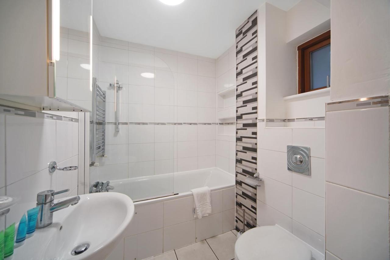 2 Bed Chic Apartment Near Shoreditch & Liverpool St Free Wifi & Parking By City Stay Aparts Londen Buitenkant foto